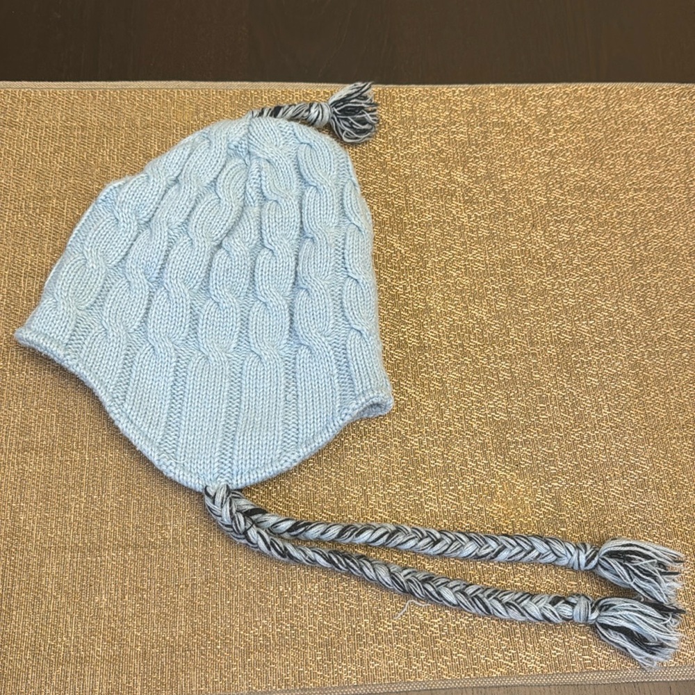 Knited hat